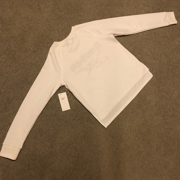 NWT Reebok Crewneck - Picture 4 of 4